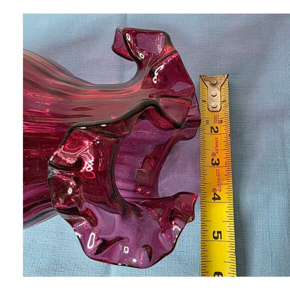 Ruffled Cranberry Bohemian Mary Gregory Victorian Cameo Hand Painted Vase 12" - Picture 5 of 7